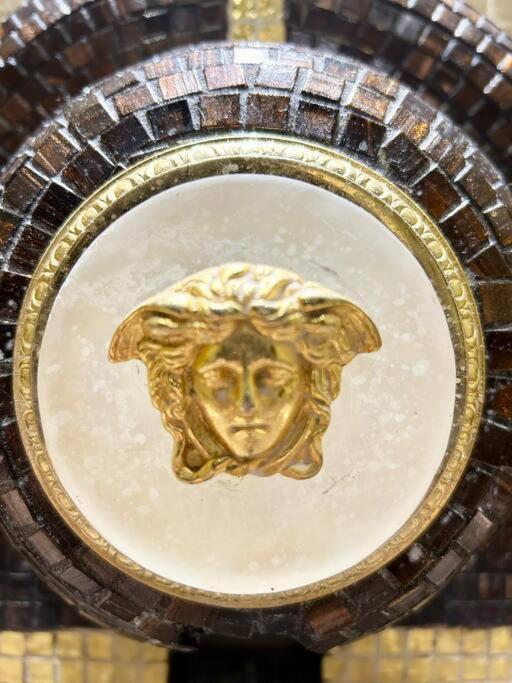 Luxurious Apartment In The Center Of ブリュッセル エクステリア 写真