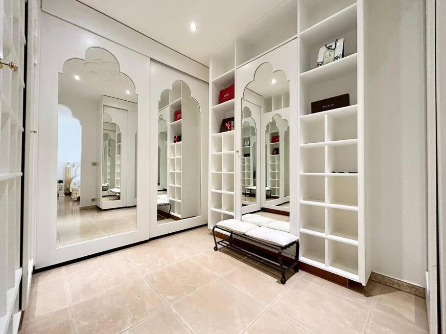 Luxurious Apartment In The Center Of ブリュッセル エクステリア 写真